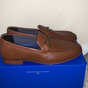 Deal on Vince Camuto Loafers